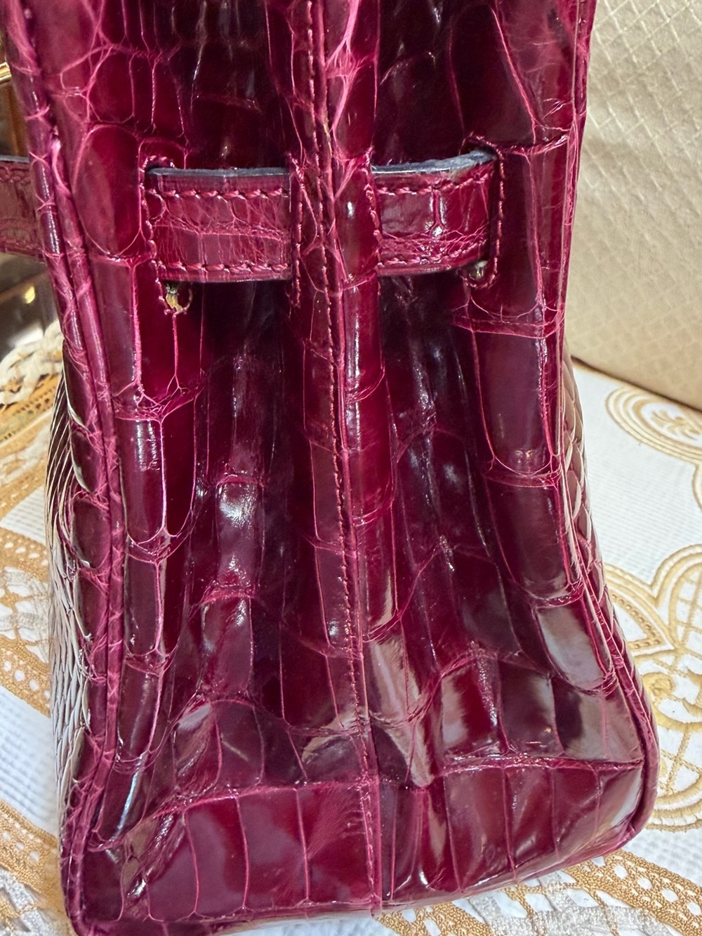 KEWANPEN Burgundy genuine Crocodile Top-Handle Satchel with Gold Hardware - Picture 6 of 9